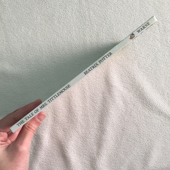 Like New “The Tale of Mrs. Tittlemouse” Hardcover Book by Beatrix Potter - Picture 8 of 14